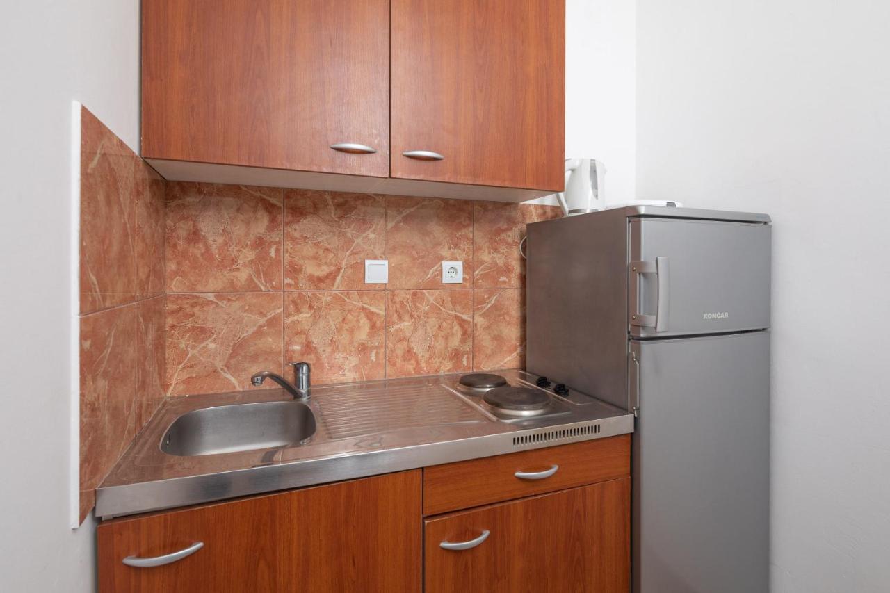 Beach Apartments "Bili Cvitak" Duće エクステリア 写真