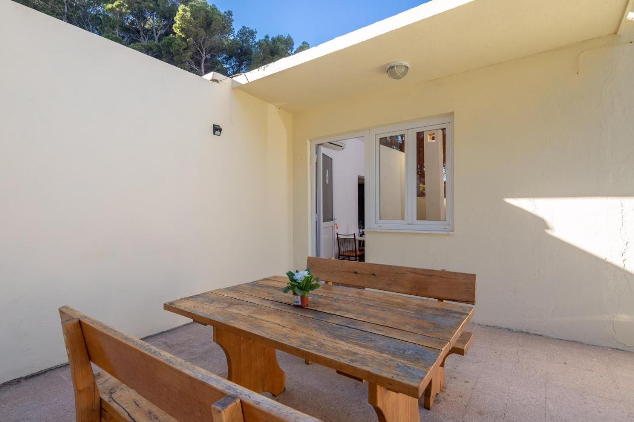 Beach Apartments "Bili Cvitak" Duće エクステリア 写真
