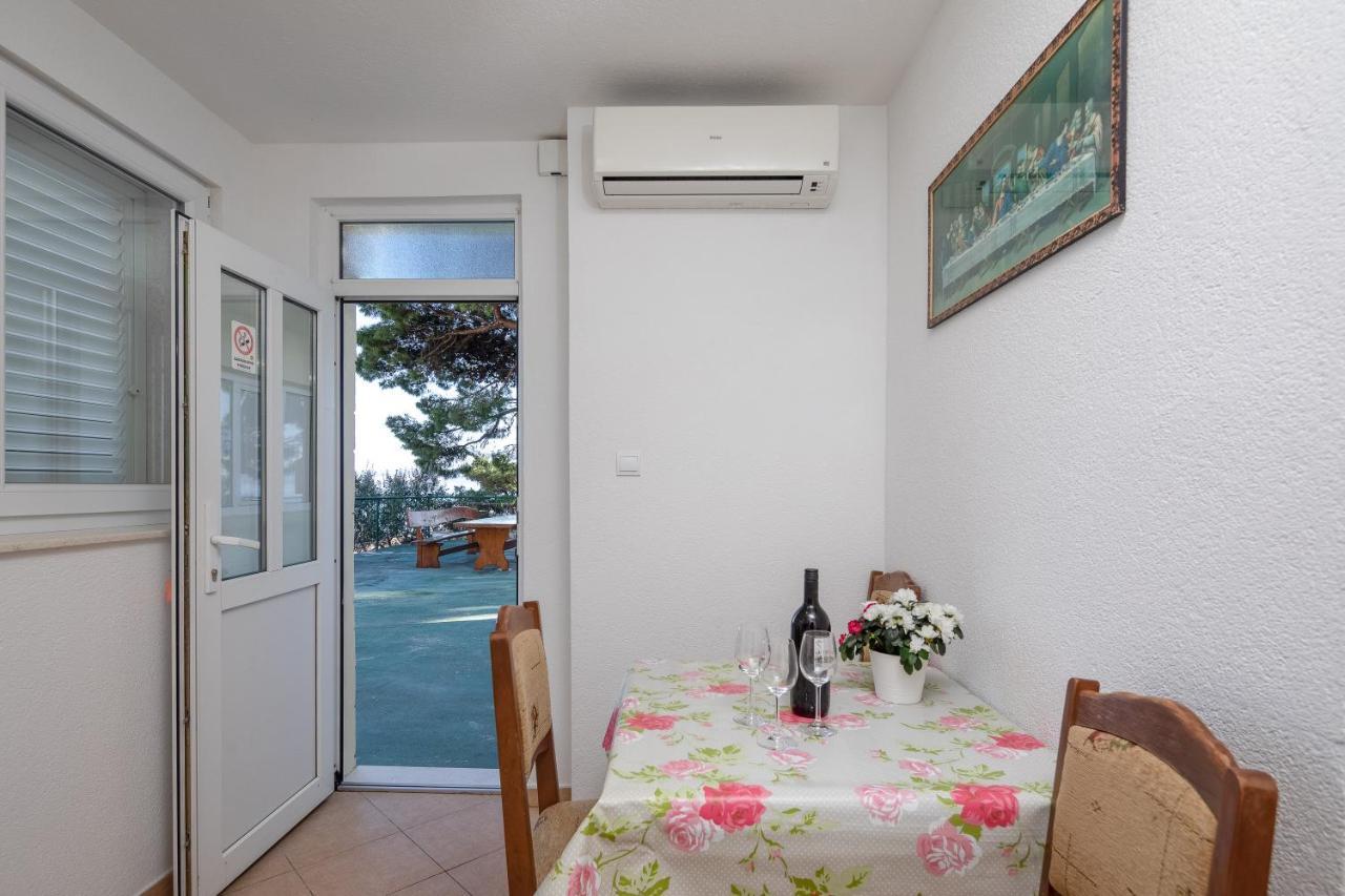 Beach Apartments "Bili Cvitak" Duće エクステリア 写真
